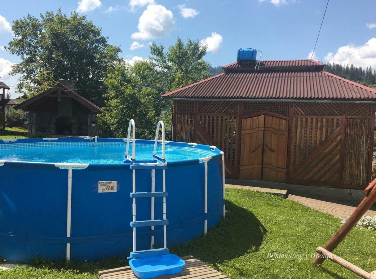 Відпочинок У Пронів Hotel Slavske Ngoại thất bức ảnh